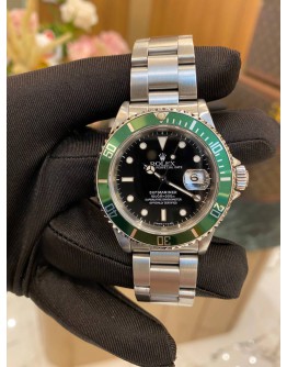 ROLEX SUBMARINER DATE REF 16610 GREEN BEZEL BLACK DIAL 40MM AUTOMATIC WATCH