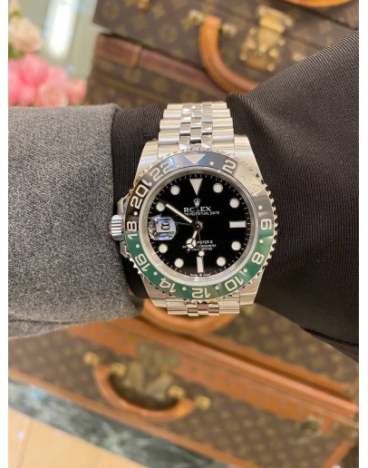 (LIKE NEW) 2016 ROLEX GMT-MASTER ll DATE UPGRADE SPRITE REF 116710LN BLACK DIAL 40MM AUTOMATIC WATCH 