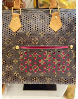(LIKE NEW) LOUIS VUITTON LIMITED EDITION FUCHSIA MONOGRAM PERFORATED SPEEDY 30
