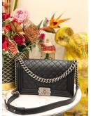 (LIKE NEW) CHANEL BOY MEDIUM SIZE BLACK QUILTED LAMBSKIN LEATHER FLAP CHAIN BAG - FULL SET-