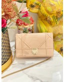CHRISTIAN DIOR DIORAMA WALLET ON CHAIN IN PINK PEBBLED LEATHER