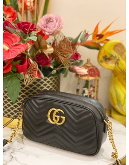 GUCCI GG MARMONT SMALL CAMERA CROSSBODY BAG IN BLACK MATELASSE CHEVRON LEATHER -FULL SET-