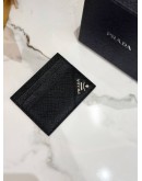 PRADA SAFFIANO LEATHER CARD HOLDER IN BLACK 