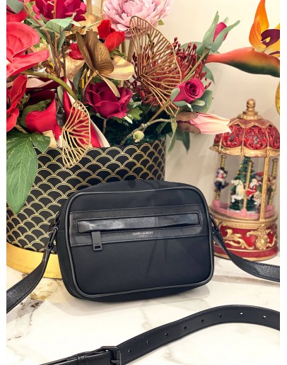 YSL SAINT LAURENT SMALL CAMP CAMERA BAG IN BLACK NYLON AND TRIMMED LEATHER