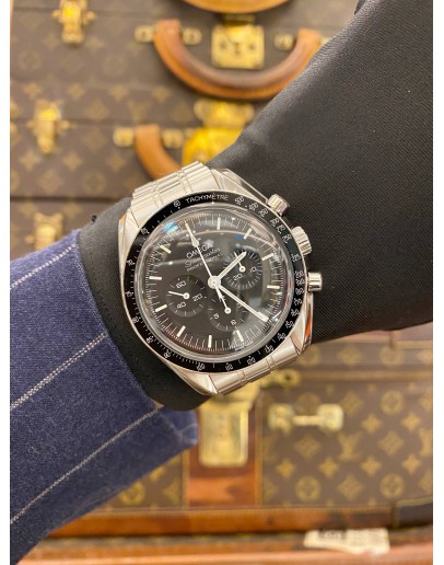 (LIKE NEW) 2024 OMEGA SPEEDMASTER MOONWATCH PROFESSIONAL CHRONOGRAPH 42MM AUTOMATIC BLACK DIAL REF 310.30.42.50.01.001 WATCH -FULL SET-