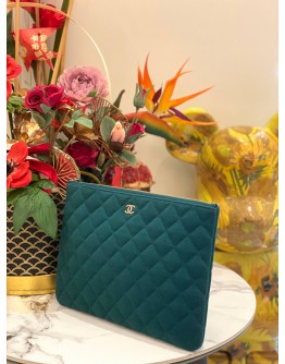 CHANEL GREEN QUILTED FABRIC O CASE CLUTCH -FULL SET-