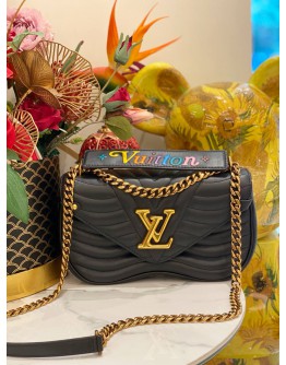 (LIKE NEW) LOUIS VUITTON NEW WAVE CHAIN MM SHOULDER BAG IN BLACK COLOUR -FULL SET-