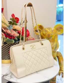 CHANEL PARIS IN ROMAN QUILTED SHOPPING TOTE BAG IN IVORY 