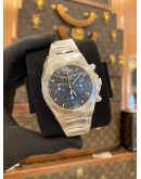 (BRAND NEW) 2025 GIRARD-PERREGAUX LAUREATO CHRONOGRAPH BLUE EYES REF 81020-11-631-11A BLACK DIAL 42MM AUTOMATIC WATCH -FULL SET-