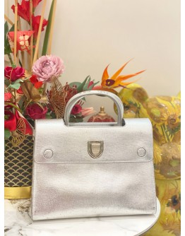 CHRISTIAN DIOR DIOREVER  TOP HANDLE BAG IN SILVER CRINKLE PATENT LEATHER 