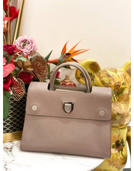 CHRISTIAN DIOR TAPIOCA LEATHER MEDIUM DIOREVER FLAG BAG 