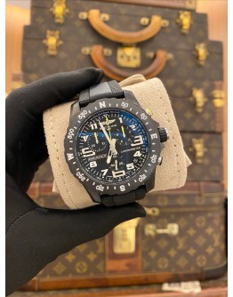 (BRAND NEW) 2025 BREITLING ENDURANCE PRO REF X82310 BLACK DIAL 44MM QUARTZ WATCH -FULL SET-