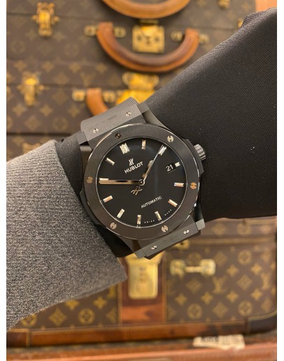 (LIKE NEW) 2023 HUBLOT CLASSIC FUSION BLACK MAGIC CERAMIC REF 542.CM.1171.RX BLACK DIAL 42MM AUTOMATIC WATCH