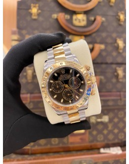2005 ROLEX DAYTONA COSMOGRAPH HALF 18K 750 YELLOW GOLD REF 116523 BLACK DIAL 40MM AUTOMATIC 2005 ROLEX DAYTONA COSMOGRAPH HALF 18K 750 YELLOW GOLD REF 116523 BLACK DIAL 40MM AUTOMATIC