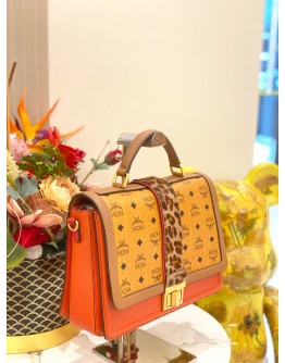 (LIKE NEW) MCM LITTLE VERONICA VISETOS SATCHEL BAG WITH STRAP