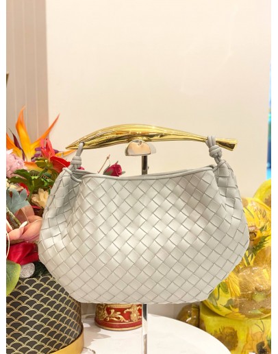 (LIKE NEW) BOTTEGA VENETA SARDINE WITH GOLD TOP HANDLE BAG