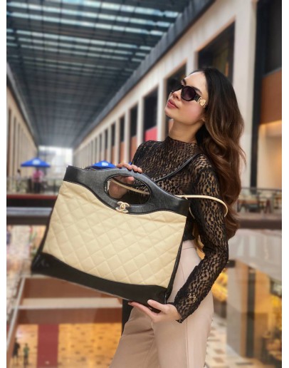 (LIKE NEW) 2019 CHANEL BEIGE QUILTED AND BLACK CALFSKIN LEATHER MEDIUM 31 HANDLE AND SHOULDER TOTE SHOPPING BAG