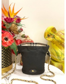BURBERY HORSESHOE CHAIN POUCH WITH CHAIN STRAP IN QUILTED NYLON LEATHER -FULL SET-