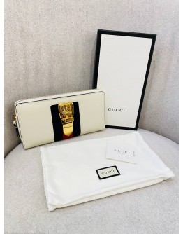 (LIKE NEW) GUCCI WHITE SYLVIE ROUND SHERRY LINE ZIP LONG WALLET  -FULL SET-