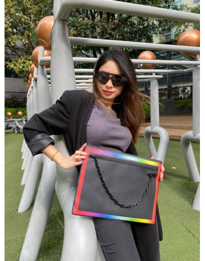 2019 LOUIS VUITTON LIMITED EDITION VIRGIL ABLOH TAIGA LEATHER POCHETTE BLACK AND RAINBOW COLOR CLUTCH 