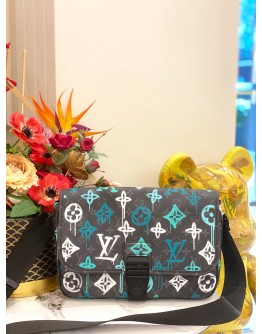 (LIKE NEW) LOUIS VUITTON ARCHY MESSENGER MM IN GRAFITTI MULTICOLOR COATED CANVAS