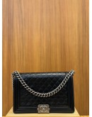 CHANEL BOY MEDIUM QUILTED CALFSKIN LEATHER FLAP BAG WITH SILVER HARDWARE 2014 YEAR