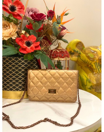 (LIKE NEW) MICROCHIP CHANEL REISSUE WALLET ON CHAIN