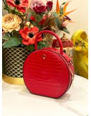 KATE SPADE EMBOSSED LEATHER SHINNY BAG WITH STRAP