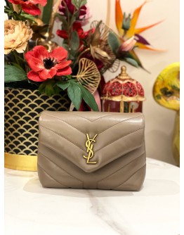 (LIKE NEW) YEAR 2022 YSL SAINT LAURENT MATELASSE CALFSKIN LEATHER TOY LOULOU CROSSBODY BAG