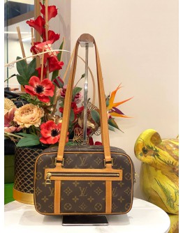 (LIKE NEW) LOUIS VUITTON CITE MM MONOGRAM CANVAS SHOULDER BAG