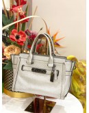 COACH SWAGGER CARRYALL IN PEBBLE LEATHER SILVER 