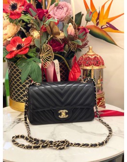 CHANEL CHEVRON MINI RECTANGULAR FLAP BAG IN BLACK LAMBSKIN LEATHER YEAR 2018 -FULL SET- 