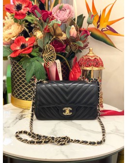 CHANEL CHEVRON MINI RECTANGULAR FLAP BAG IN BLACK LAMBSKIN LEATHER YEAR 2018 -FULL SET- 