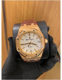 (UNUSED) AP AUDEMARS PIGUET ROYAL OAK REF 15450OR 18K ROSE GOLD WHITE DIAL WITH GOLD SCALES VERY BEAUTIFUL 37MM AUTOMATIC YEAR 2018 WATCH -FULL SET-