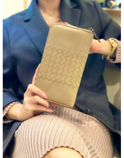 BOTTEGA VENETA INTRECCIATO ZIP LONG WALLET