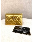 (BRAND NEW) CHANEL QUILTED CARD HOLDER LAMBSKIN GOLD COLOUR WITH GOLD AND PEARL CC LOGO