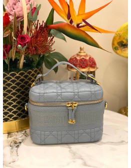 (BRAND NEW) CHRISTIAN DIOR TRAVER VANITY CASE IN CANNAGE LAMBSKIN LEATHER -FULL SET-