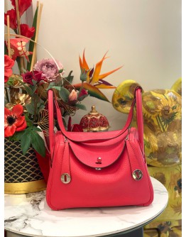(UNUSED) 2021 HERMES LINDY 26 SHOULDER BAG IN ROSE EXTREME TAURILLON CLEMENCE LEATHER -FULL SET-