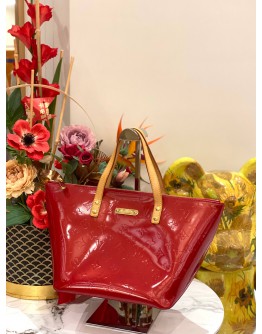 LOUIS VUITTON BELLEVUE MONOGRAM VERNIS RED BAG