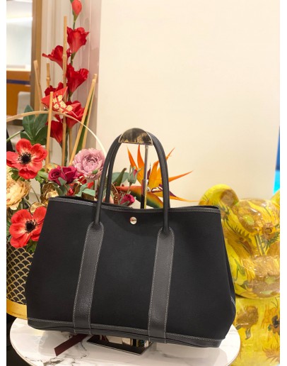 HERMES GARDEN PARTY TOTE BAG IN BLACK CANVAS