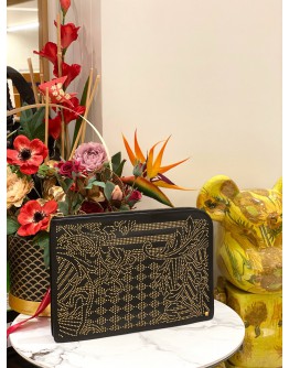 (LIKE NEW) VERSACE STUDDED LEATHER CLUTCH -FULL SET-