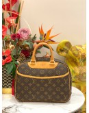 LOUIS VUITTON DEAUVILLE MONOGRAM CANVAS BAG