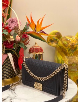 (LIKE NEW) CHANEL BOY MEDIUM IN NAVY BLUE CAVIAR LEATHER -FULL SET-