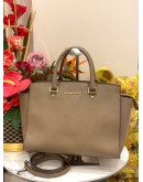 MICHAEL KORS LEATHER HANDLE BAG WITH STRAP