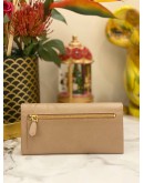 (LIKE NEW) PRADA SAFFIANO BEIGE LONG WALLET 