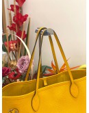 (LIKE NEW) LOUIS VUITTON NEVERFULL MM TOTE BAG IN YELLOW EPI LEATHER