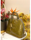 LOUIS VUITTON ALMA MM VERNIS PATENT LEATHER HANDLE BAG