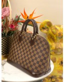 (LIKE NEW) LOUIS VUITTON ALMA MM BROWN DAMIER EBENE CANVAS GOLD HARDWARE DOUBLE ZIP CLOSURE HANDLE BAG