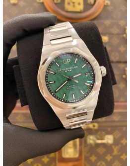 (UNUSED) 2023 GIRARD-PERREGAUX LAUREATO REF 81010-11-3153 GREEN DIAL 42MM AUTOMATIC WATCH -FULL SET-