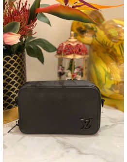 (LIKE NEW) LOUIS VUITTON ALPHA WEARABLE WALLET WITH STRAP